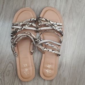 THALIA Sodi Snakeprint Sandals